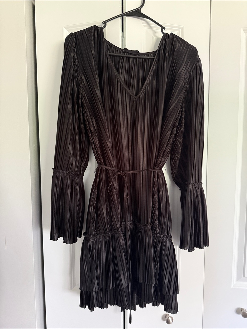 Storia Black Metallic-Striped Long Sleeve Tiered Dress